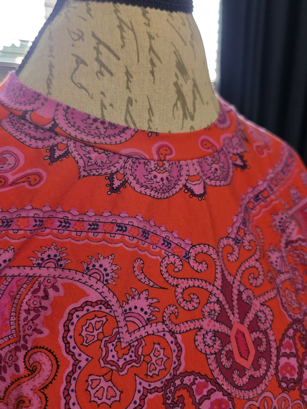FARM Rio Red & Pink Paisley Muscle Tee - Picture 5 of 13